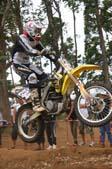 Photo MaitreFou - Auteur : Michael - Mots clés :  moto motocross terre saut championnat petit tampon annule 