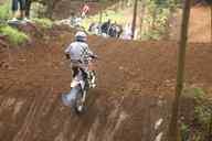 Photo MaitreFou - Auteur : Equipe MaitreFou - Mots clés :  moto motocross ufolep terre saut terrain petit tampon educatifs enfants 