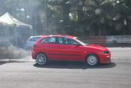 Photo MaitreFou - Auteur : Benjamin - Mots cl&eacute;s :  auto cfg circuit run tc pneu burn and drag pousse 