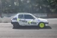 Photo MaitreFou - Auteur : Benjamin - Mots cl&eacute;s :  auto cfg circuit run tc pneu burn and drag pousse 