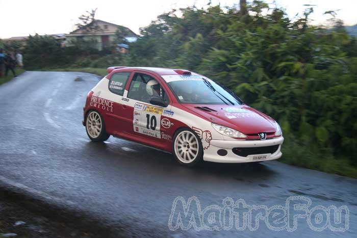 Photo MaitreFou - Auteur : MaitreFou - Mots clés :  auto rallye voiture saint paul championnat 