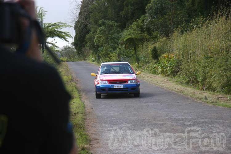 Photo MaitreFou - Auteur : Benjamin & Michael - Mots clés :  auto rallye saint benoit plaine palmistes etape 