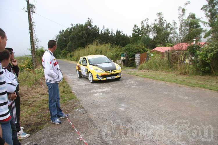 Photo MaitreFou - Auteur : Benjamin & Michael - Mots clés :  auto rallye saint benoit plaine palmistes etape 