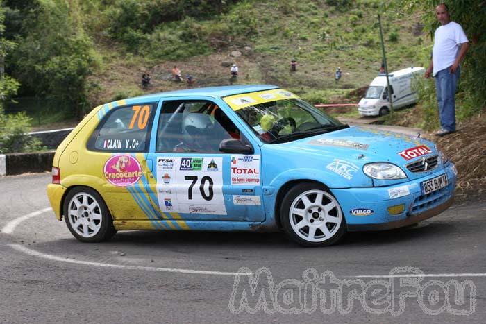 Photo MaitreFou - Auteur : Benjamin - Mots clés :  auto rallye canots virage freinage epingle tour 