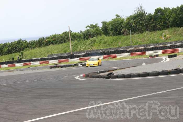 Photo MaitreFou - Auteur : Benjamin et Mumu - Mots clés :  auto roulage jpa974 cfg circuit defoulage 