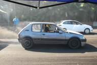 Photo MaitreFou - Auteur : Benjamin - Mots clés :  auto cfg circuit run tc pneu burn and drag pousse 