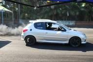 Photo MaitreFou - Auteur : Benjamin - Mots clés :  auto cfg circuit run tc pneu burn and drag pousse 