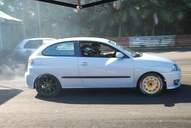 Photo MaitreFou - Auteur : Benjamin - Mots clés :  auto cfg circuit run tc pneu burn and drag pousse 