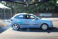 Photo MaitreFou - Auteur : Benjamin - Mots clés :  auto cfg circuit run tc pneu burn and drag pousse 