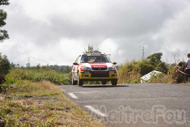 Photo MaitreFou - Auteur : Benjamin & Michael - Mots clés :  auto rallye saint benoit plaine palmistes etape 