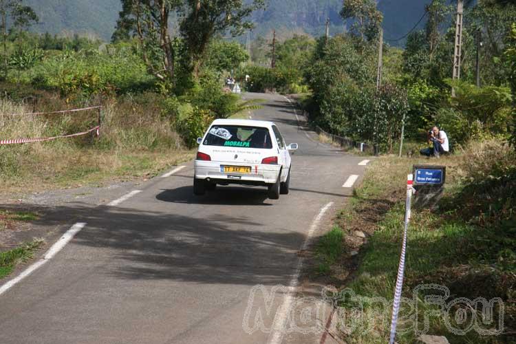 Photo MaitreFou - Auteur : Benjamin & Michael - Mots clés :  auto rallye saint benoit plaine palmistes etape 