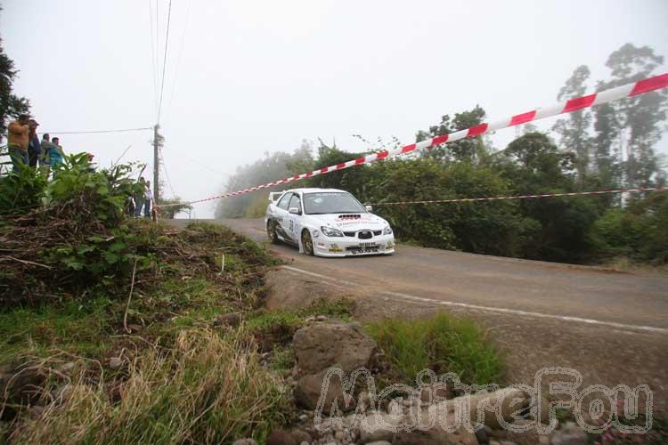 Photo MaitreFou - Auteur : Benjamin & Michael - Mots clés :  auto rallye saint benoit plaine palmistes etape 