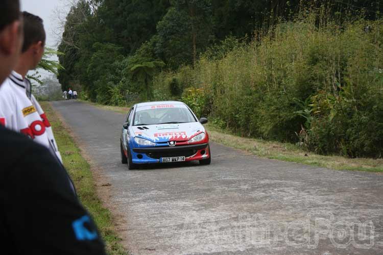 Photo MaitreFou - Auteur : Benjamin & Michael - Mots clés :  auto rallye saint benoit plaine palmistes etape 